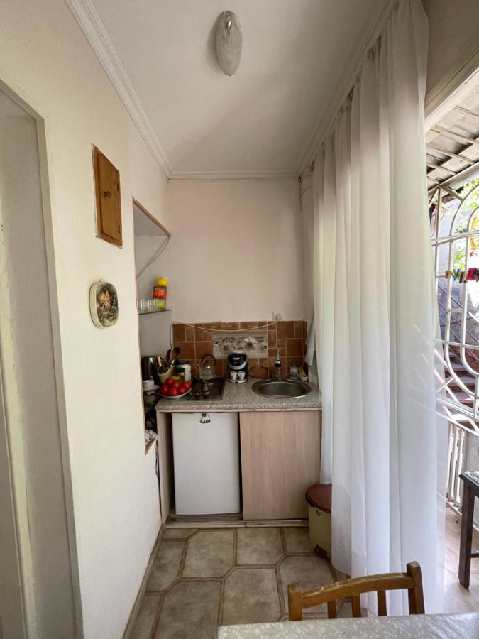 Cozy And Center Tbilisi Exterior foto