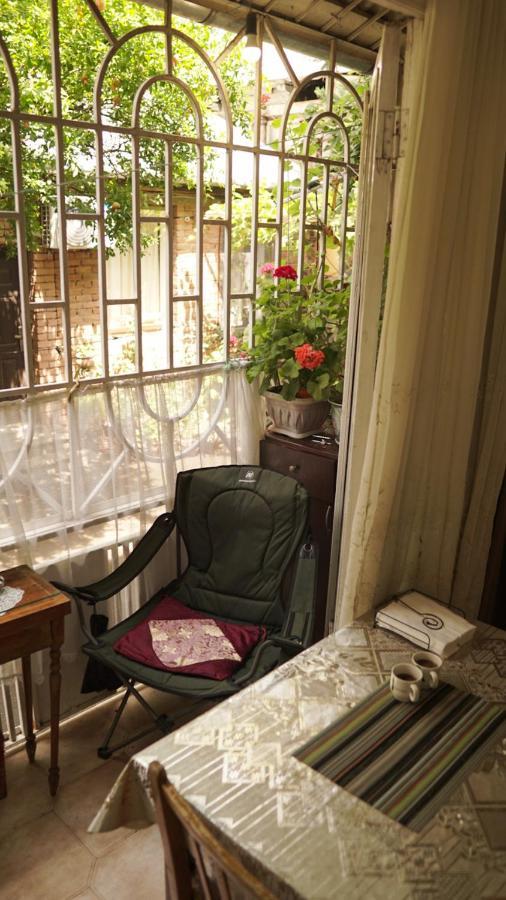 Cozy And Center Tbilisi Exterior foto